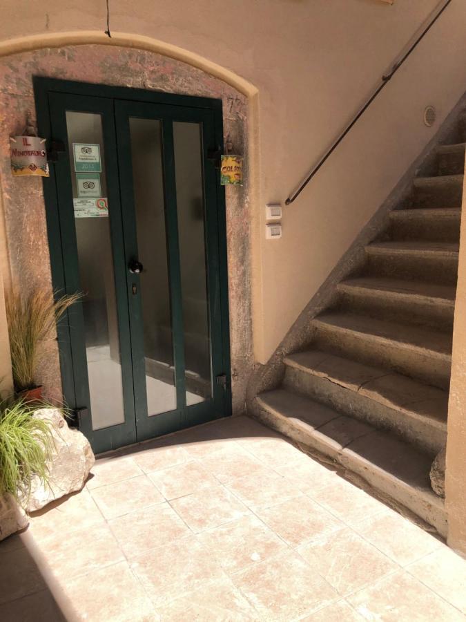 Il Minotauro B&B A 5 Minuti Da Popoli Vittorito Екстериор снимка