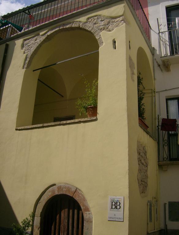 Il Minotauro B&B A 5 Minuti Da Popoli Vittorito Екстериор снимка